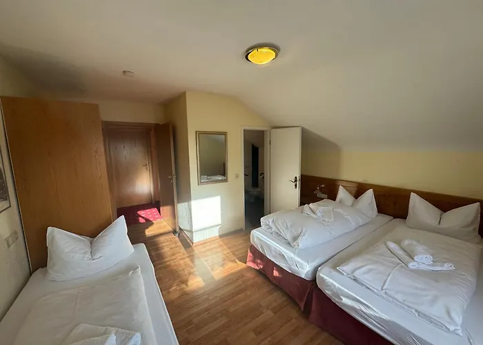 Alte Post Hotel *